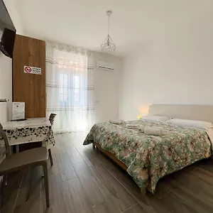 Rifugio San Francesco Affittacamere Lido di Ostia